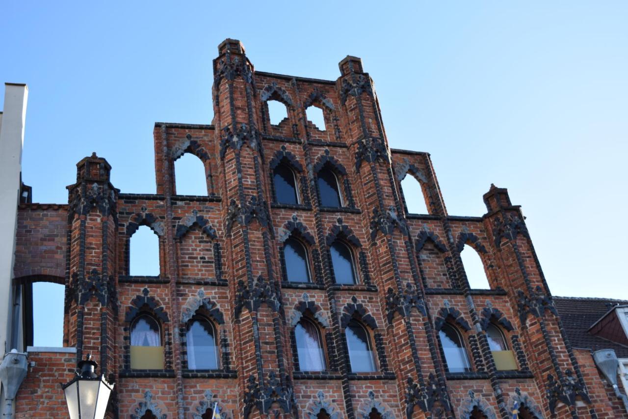 Altstadt Lübsche Straße Wißmar Exterior foto